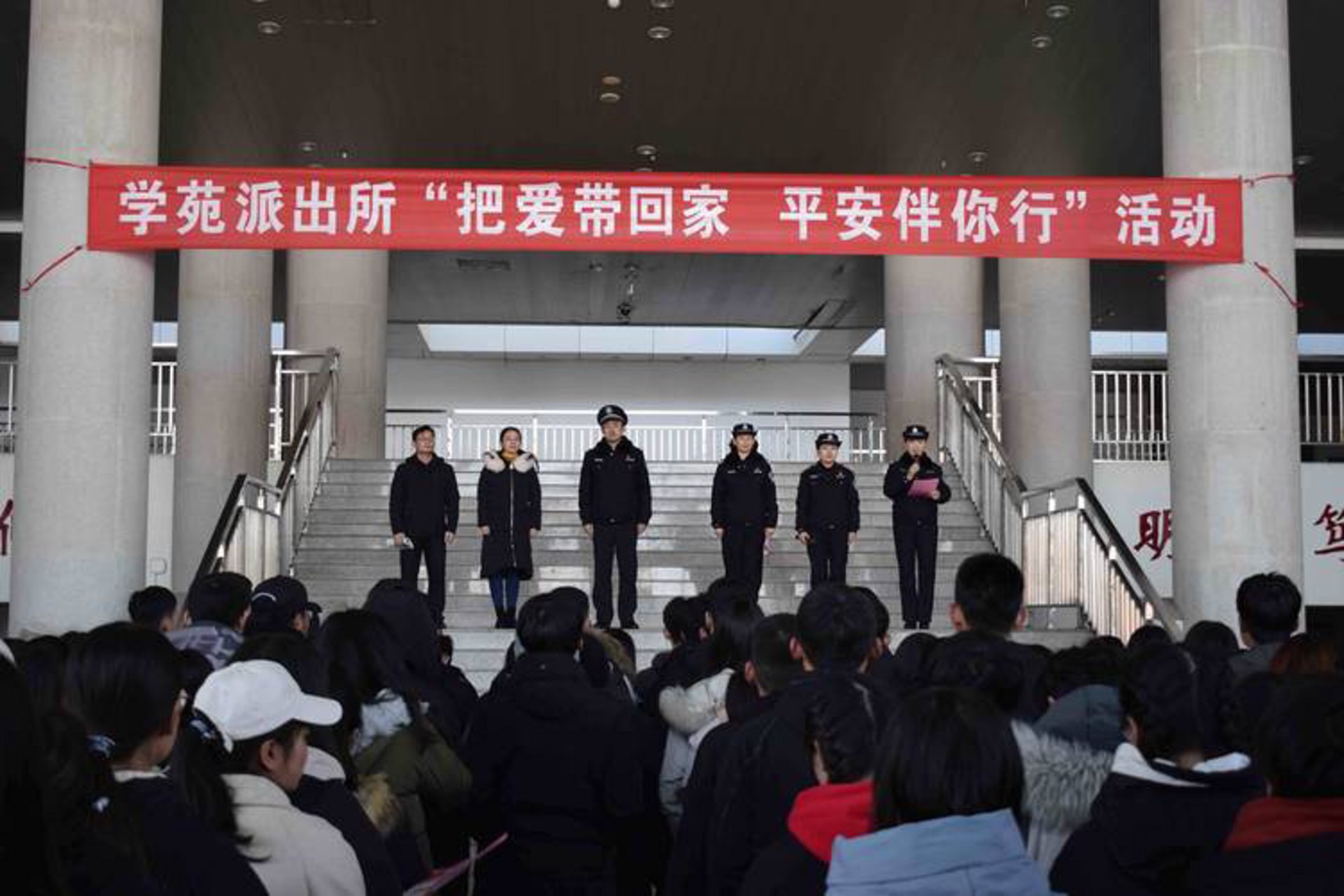宅统摩托维修